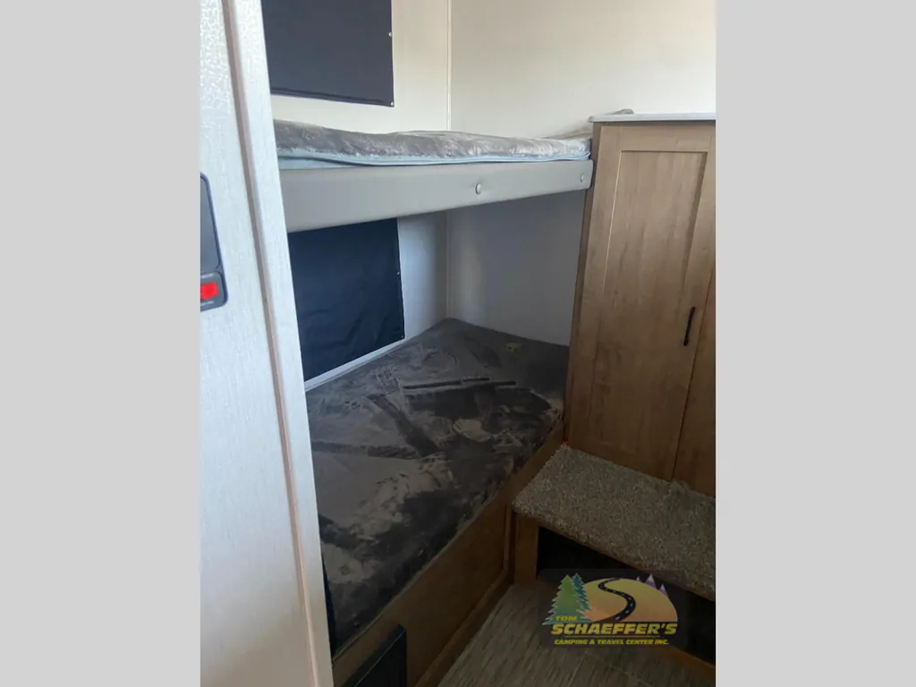 2024 Coachmen Freedom Express Select 29SE, Photos photo 19