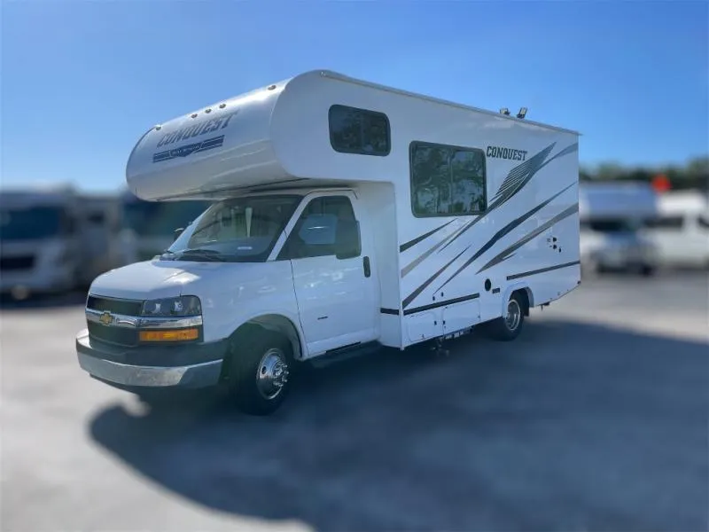 2025 Gulf Stream Conquest 6237LE - Photo 4