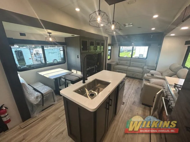 2027 Venture RV SportTrek Touring Edition 353VIK - Photo 3