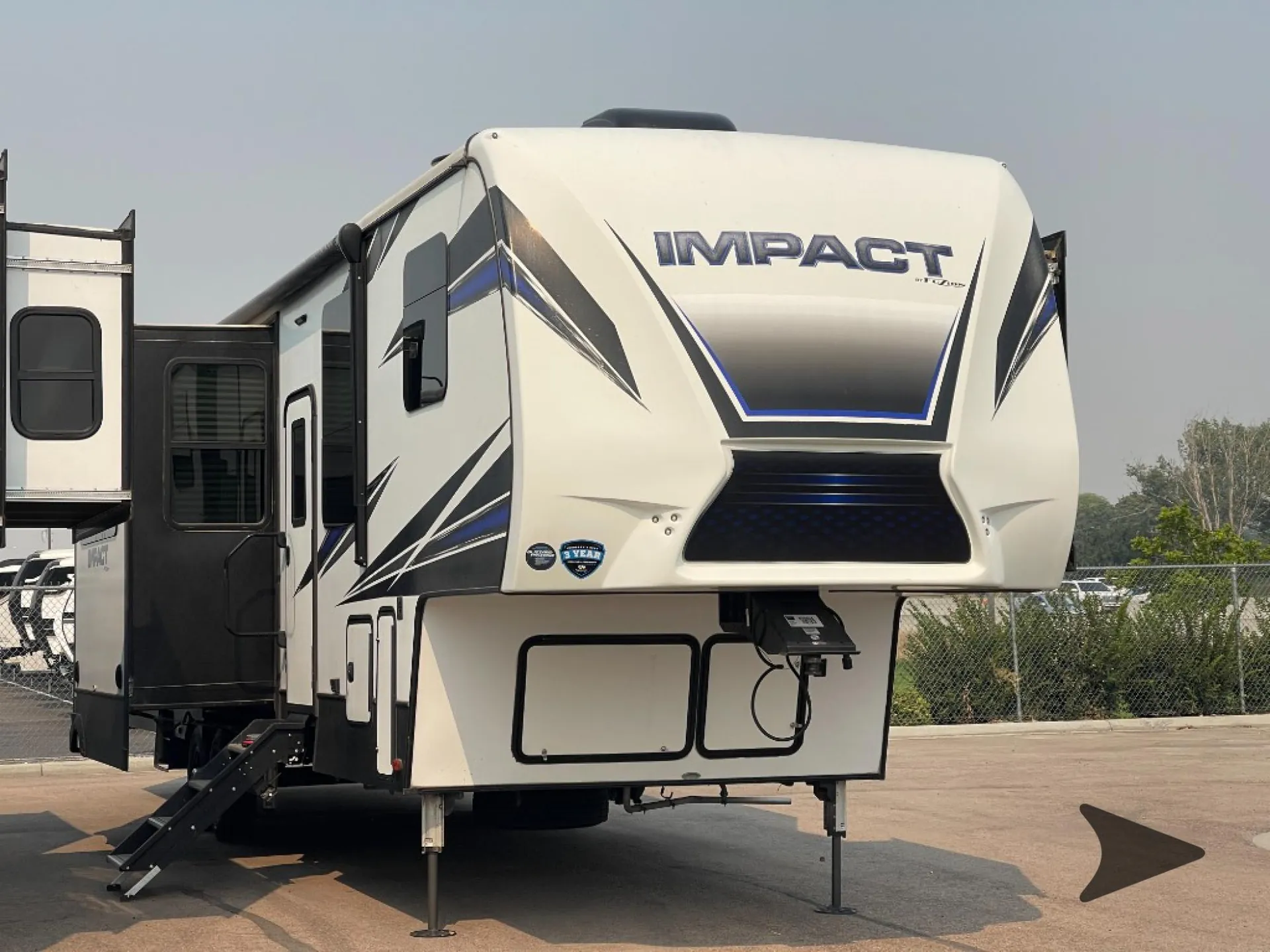 2018 Keystone Impact 367 - Photo 2