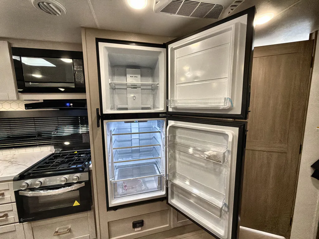 2027 Jayco Jay Feather 29BHB, Photos photo 28