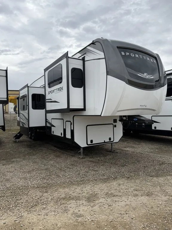 2026 Venture RV Sporttrek Touring 365VFL - Main photo