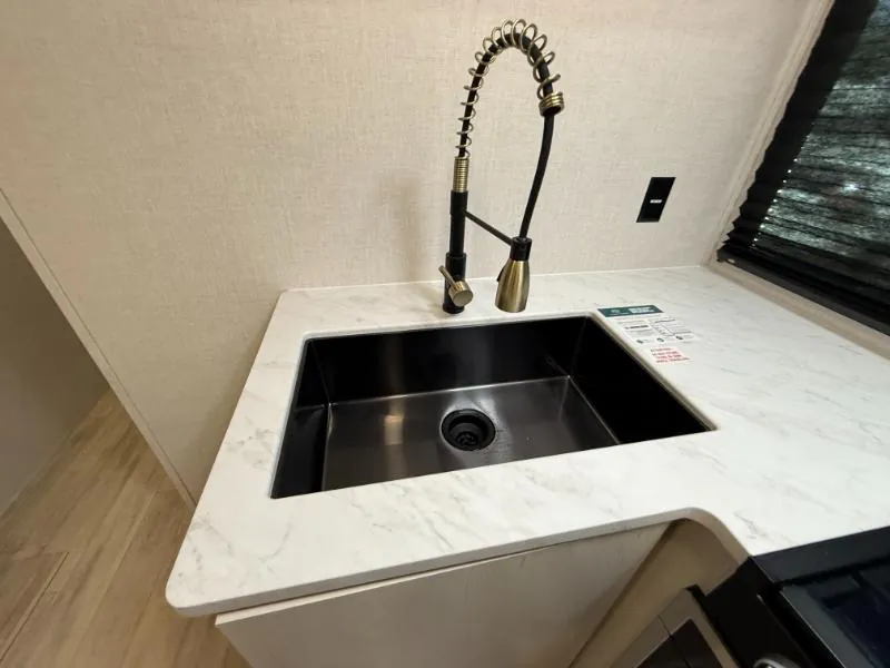 2027 Forest River Vibe 2900KB, Photos photo 9