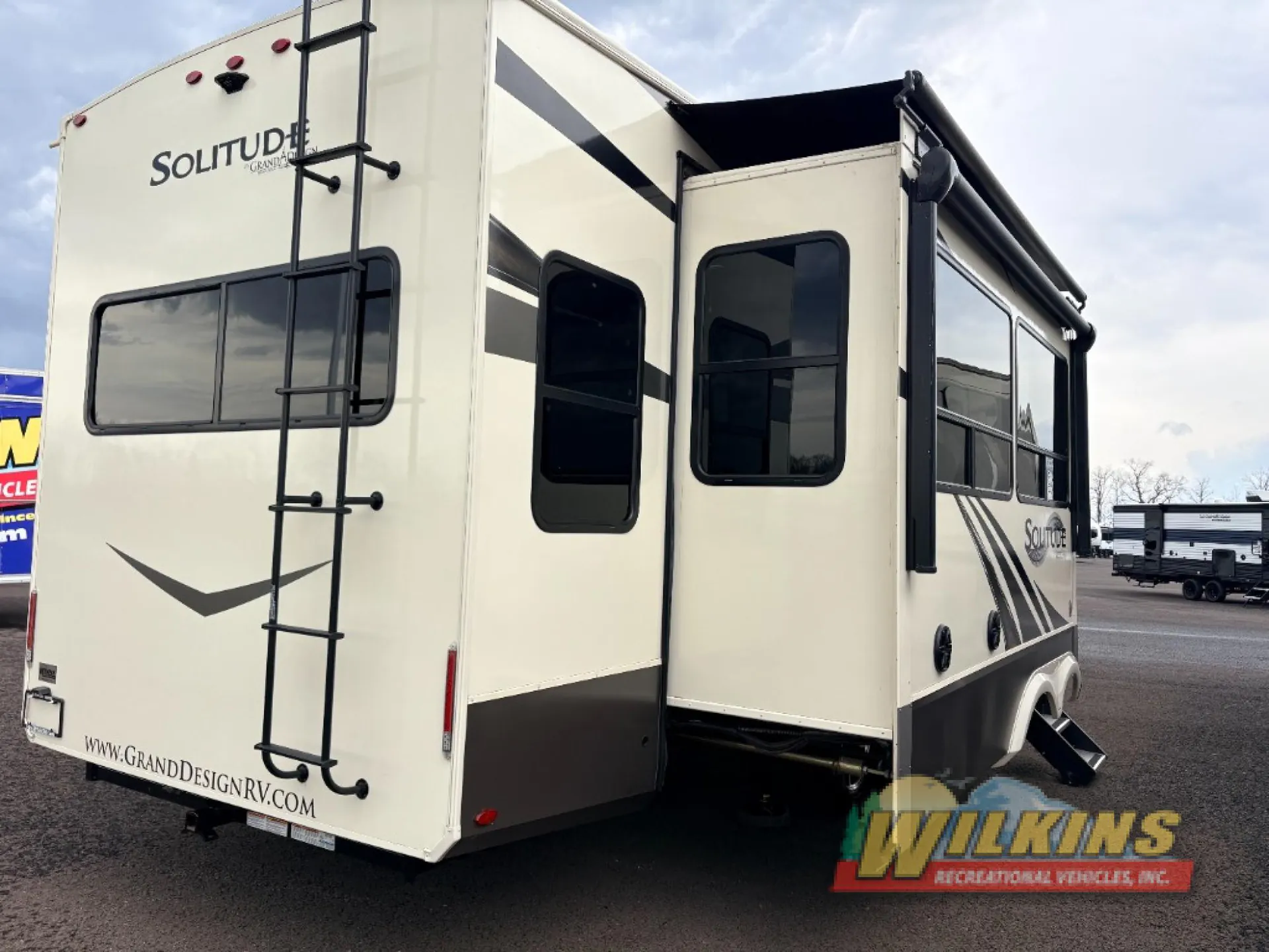 2021 Grand Design Solitude S-Class 2930RL - Photo 4