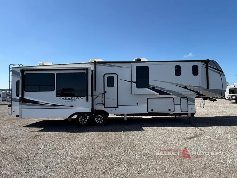 2022 Alliance RV Paradigm 370FB - Photo 2