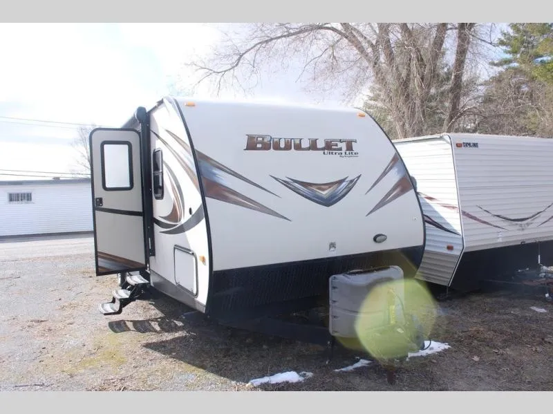 2014 Keystone RV Bullet 272BHS - Photo 2
