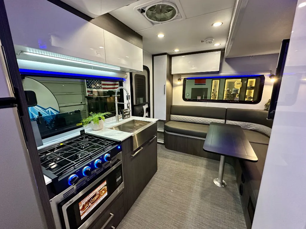 2026 inTech RV O-V-R Expedition - Photo 3
