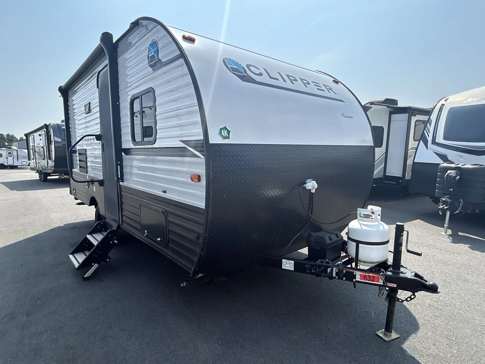 2023 Coachmen Clipper 17MBS - Photo 2