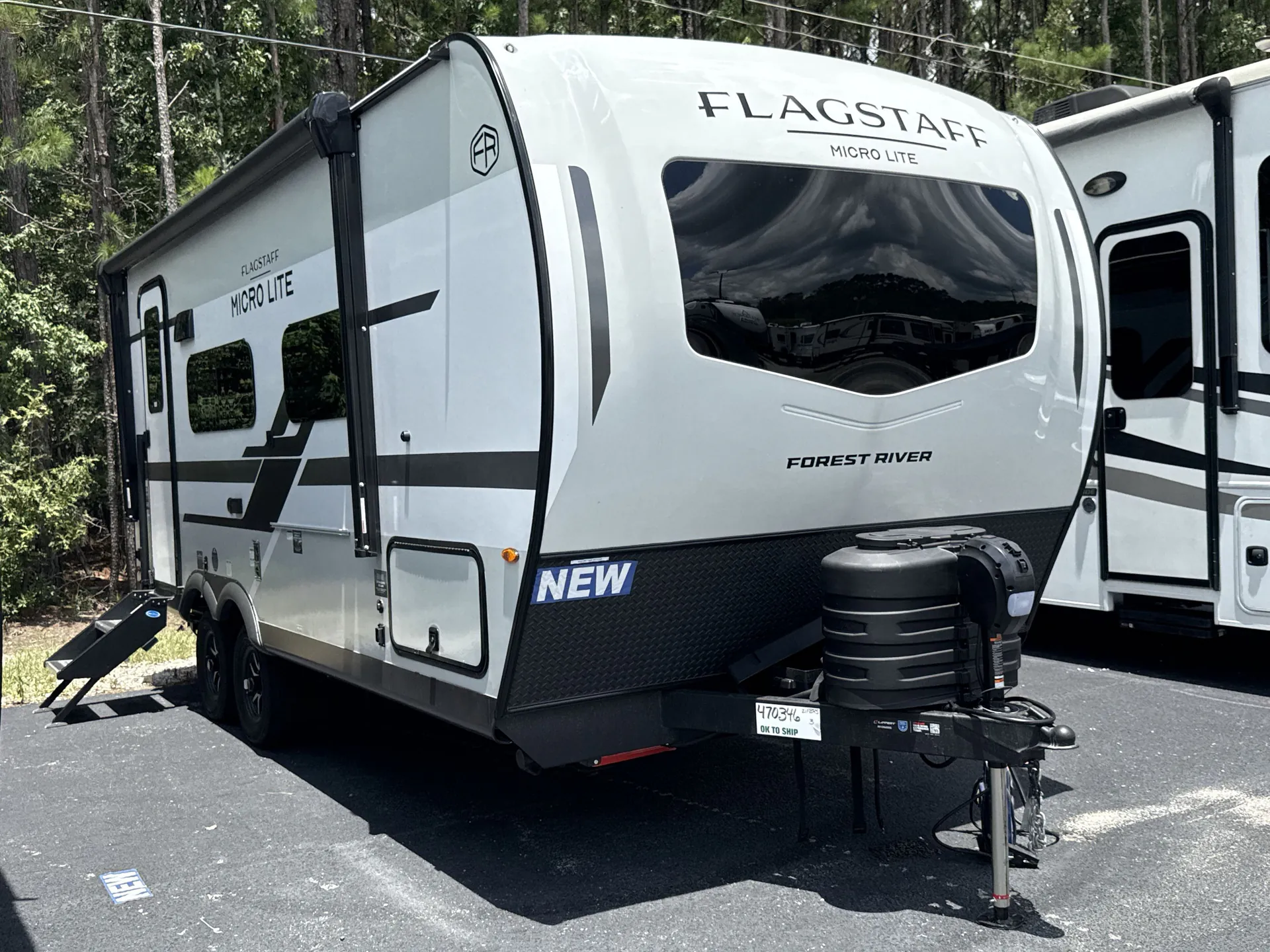 2027 Forest River Flagstaff Micro Lite 21FBRS - Photo 2