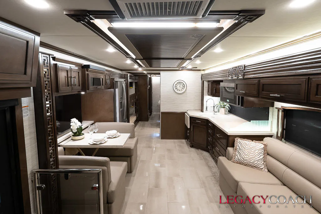 2023 Newmar Super Star 3729 - Photo 4