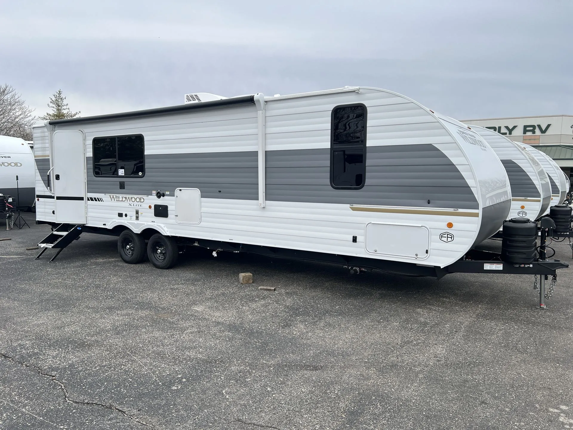 2026 Forest River Wildwood X-Lite 28ICE - Photo 2