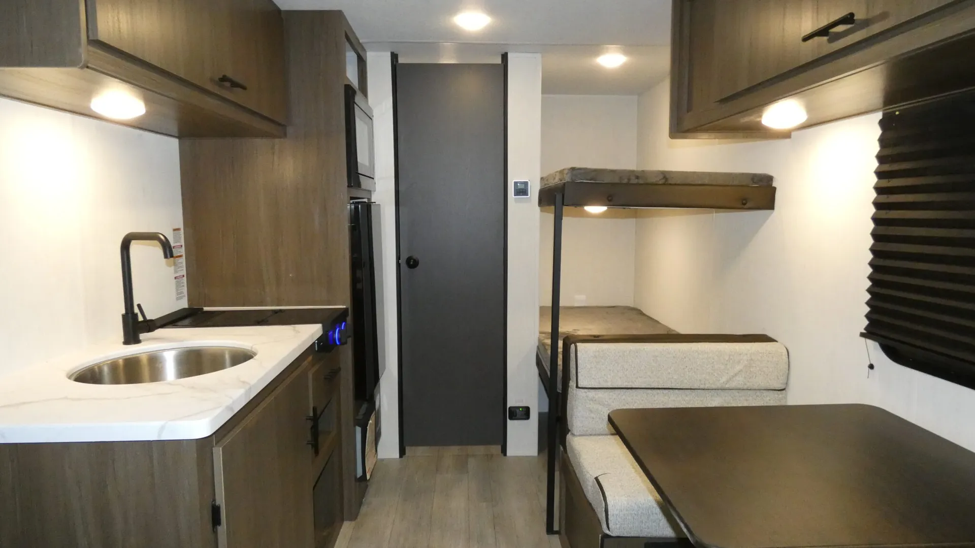 2026 Prime Time RV Avenger LT 16BHX - Photo 3
