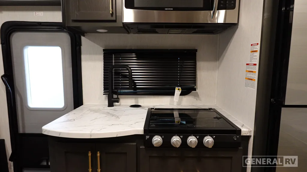 2027 NeXus RV Triumph Sport 24TS, Photos photo 6