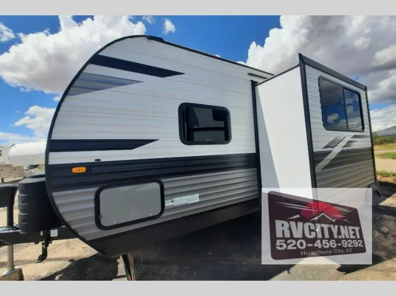 2023 Jayco Jay Flight 242BHS - Photo 3