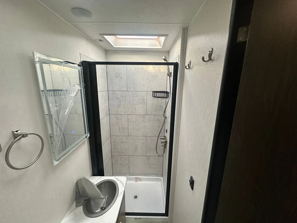 2026 Coachmen Freelander 22XG, Photos photo 54