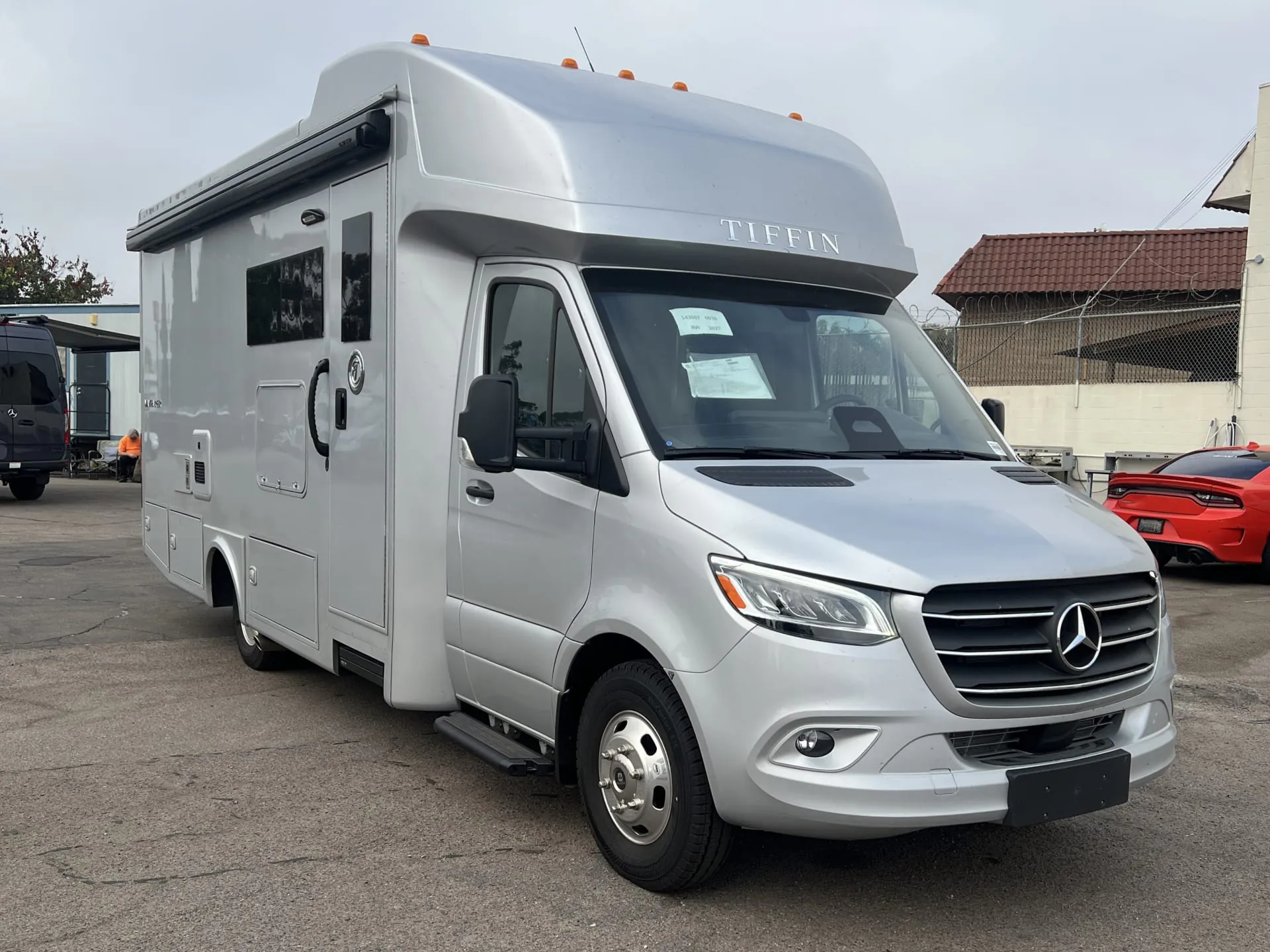 2027 Tiffin Wayfarer 25 RW dealer photo 1 from La Mesa RV Center