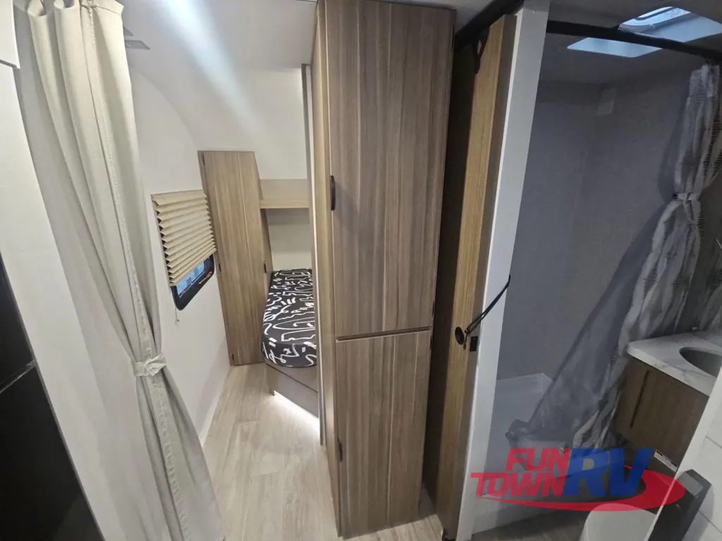 2026 Forest River Wildwood FSX 180ICE, Photos photo 19