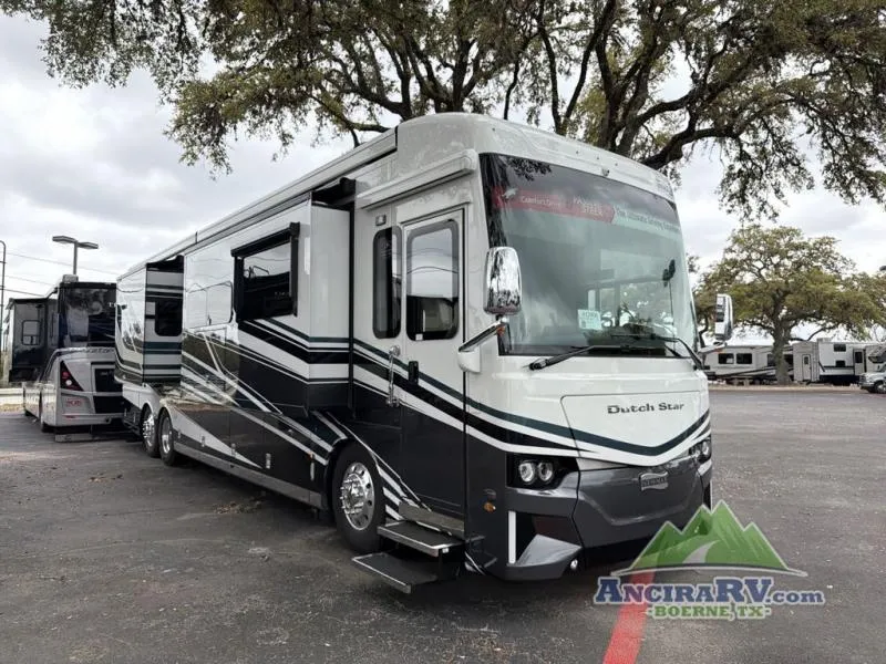 2026 Newmar Dutch Star 4081 - Photo 2
