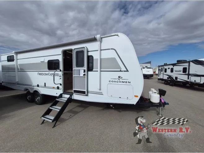 2026 Coachmen Freedom Express Select 30SE - Photo 3