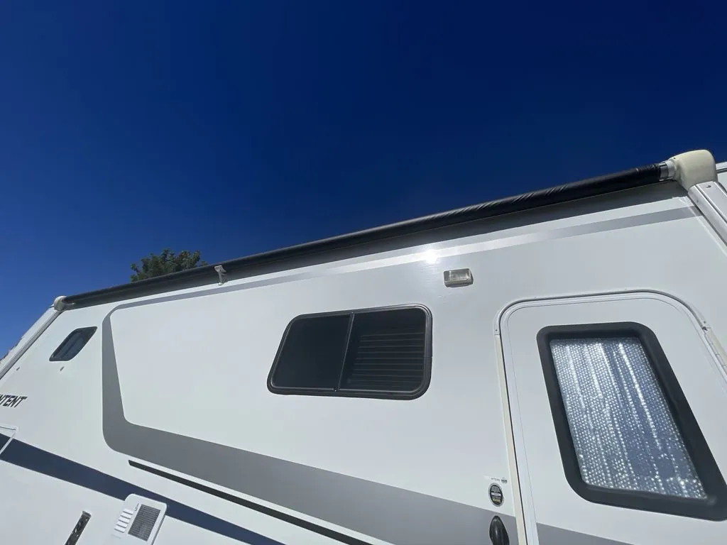 2018 Winnebago Intent 30R - Photo 4