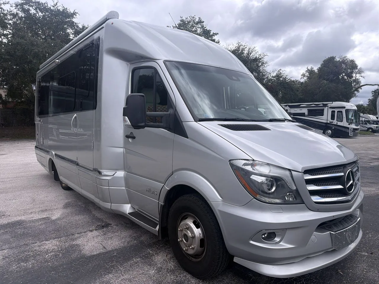2019 Airstream Atlas Murphy Suite - Photo 2