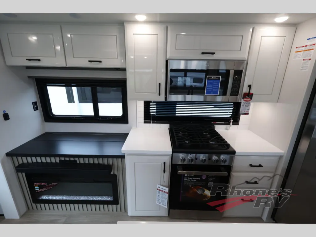 2027 Jayco Pinnacle 32RLTS, Photos photo 14