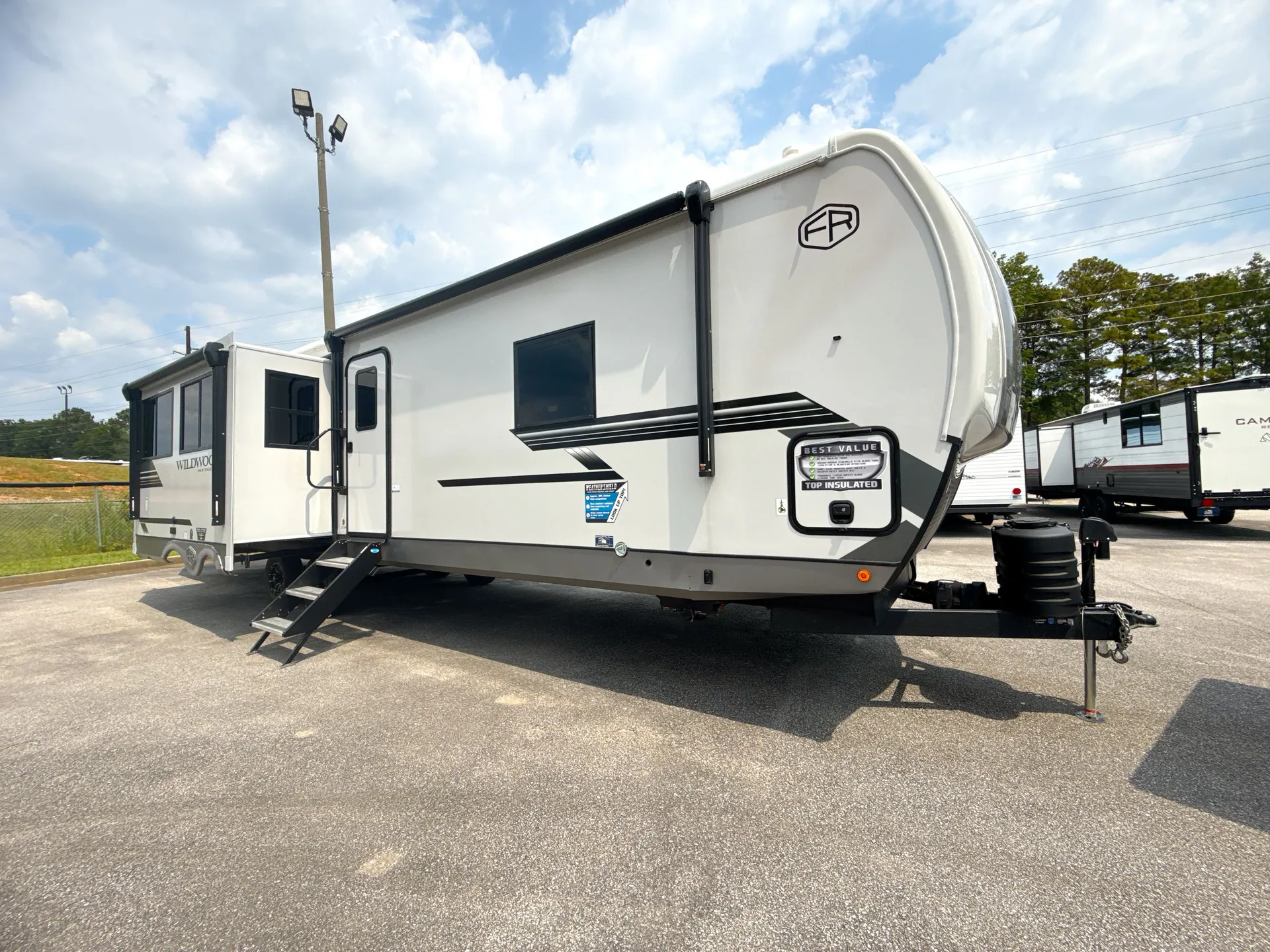 2027 Forest River Wildwood Heritage Glen 301FAM — campside