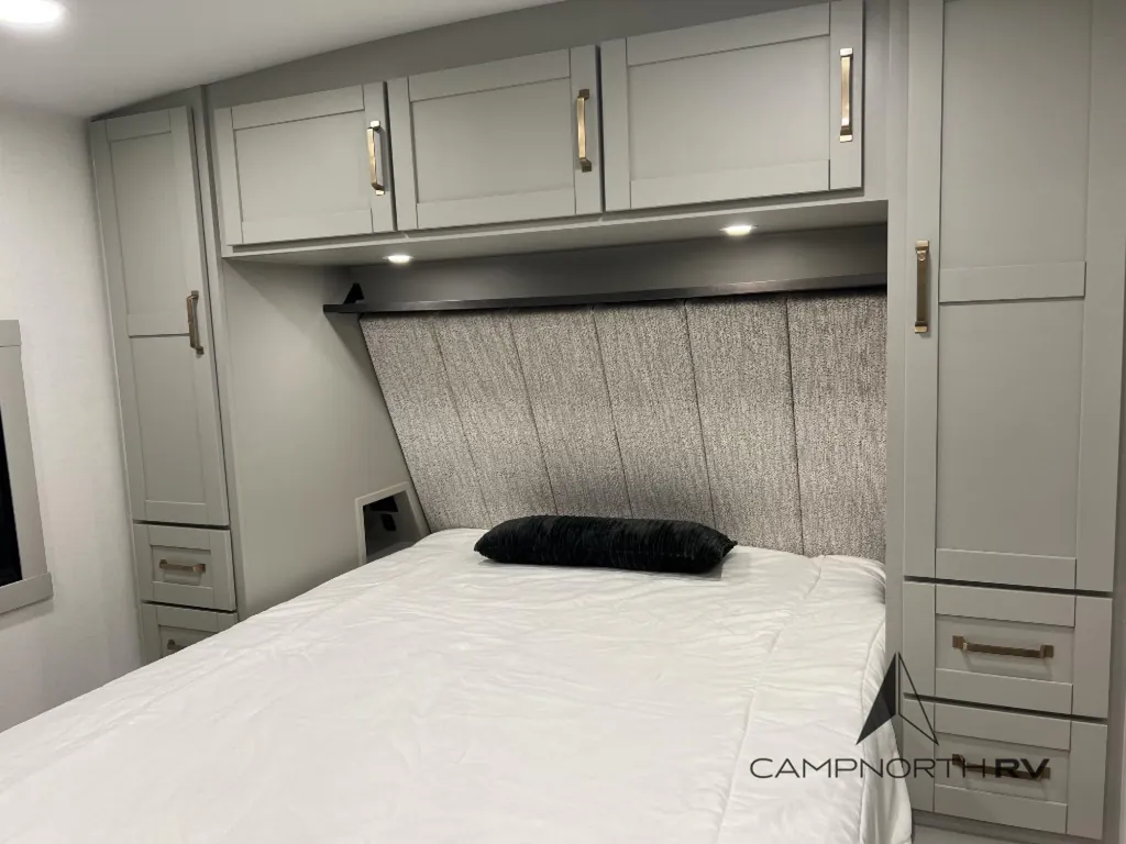 2025 Brinkley Model Z AIR 295, Photos photo 38