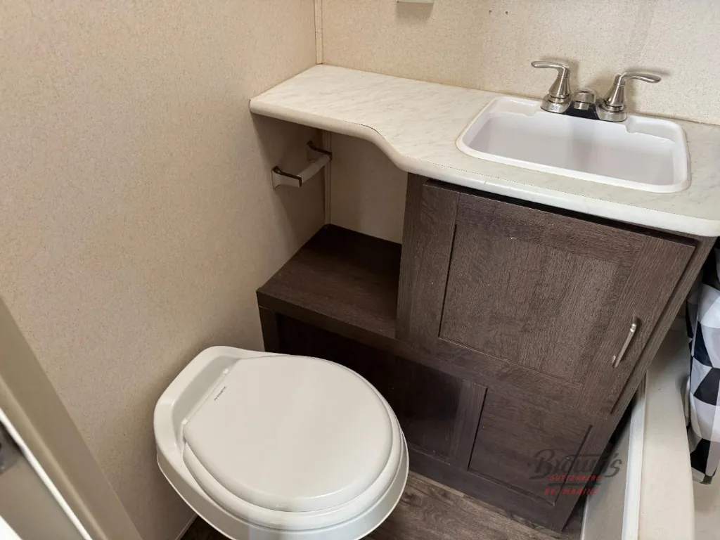 2019 Forest River Wildwood 31KQBTS, Photos photo 21