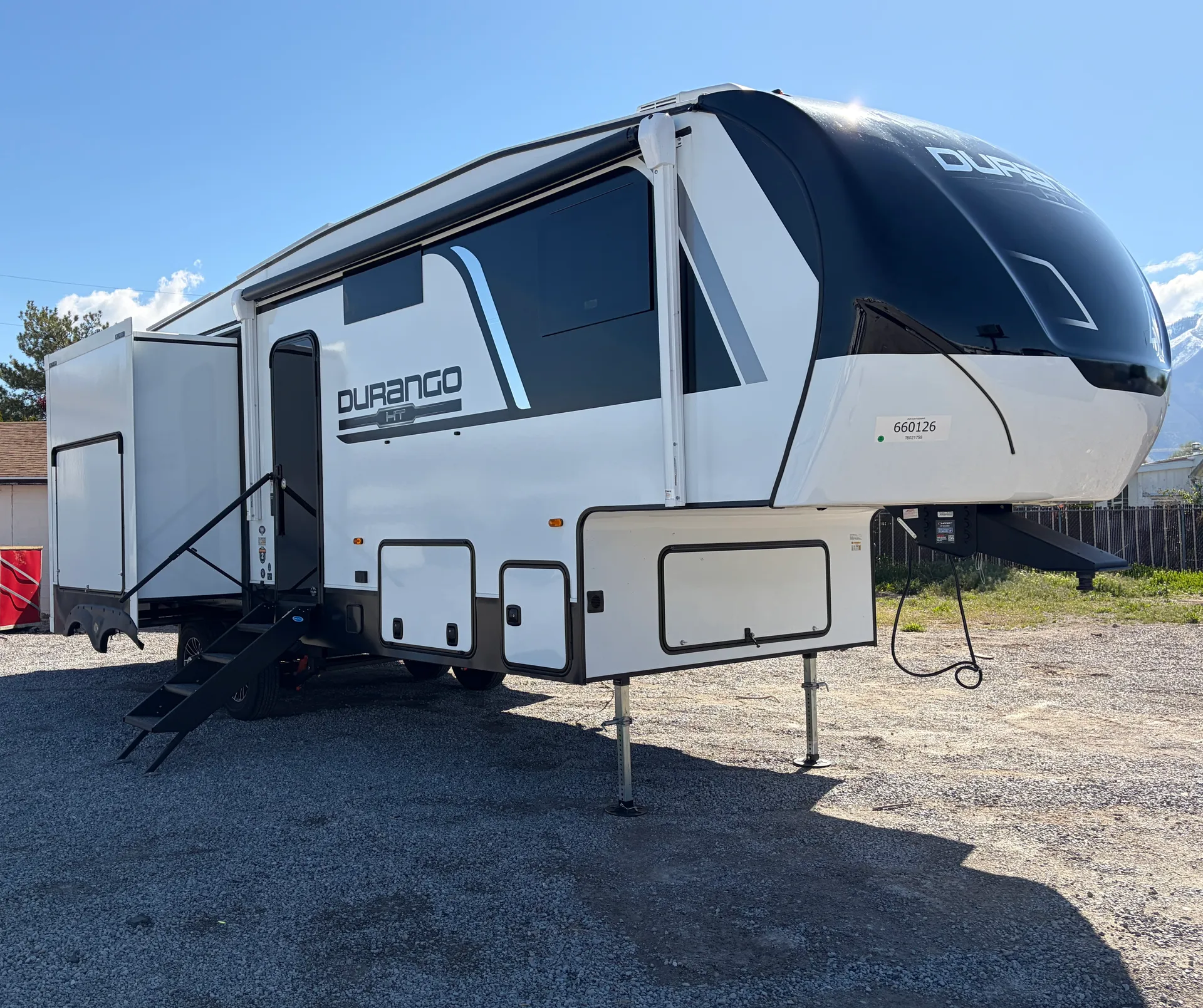 2026 KZ RV Durango Half-Ton D256RKT - Photo 3
