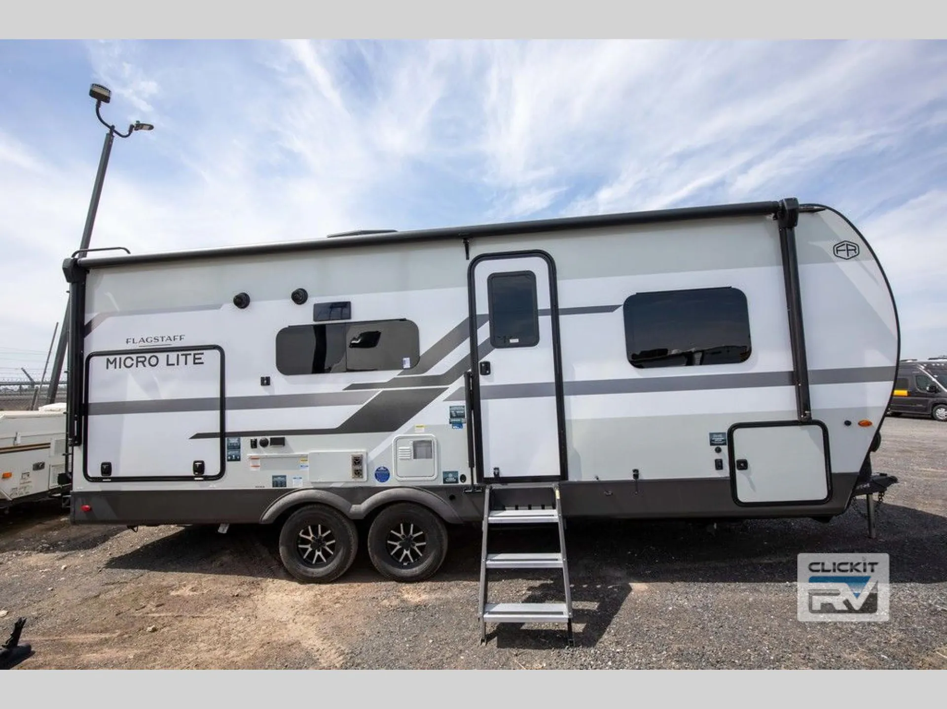 2027 Forest River Flagstaff Micro Lite 25BSDS - Photo 3