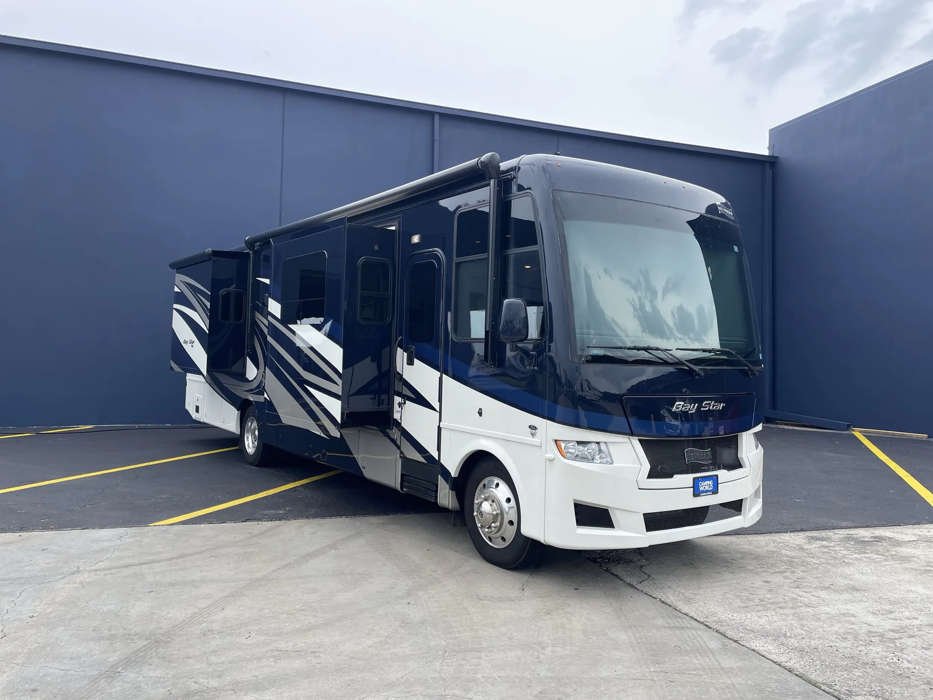 2023 Newmar Bay Star 3629 - Photo 2