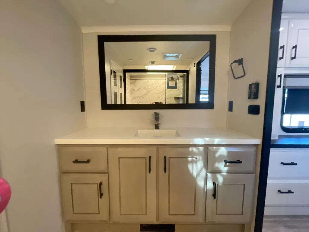 2027 Jayco Pinnacle 36FBTS, Photos photo 18