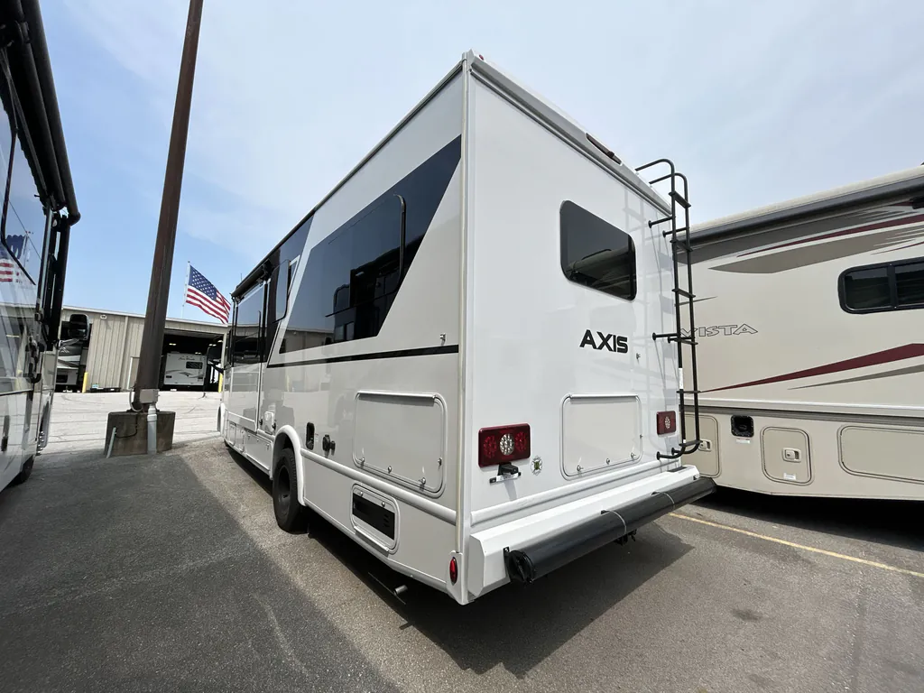 2025 Thor Motor Coach Axis 26.2, Photos photo 7