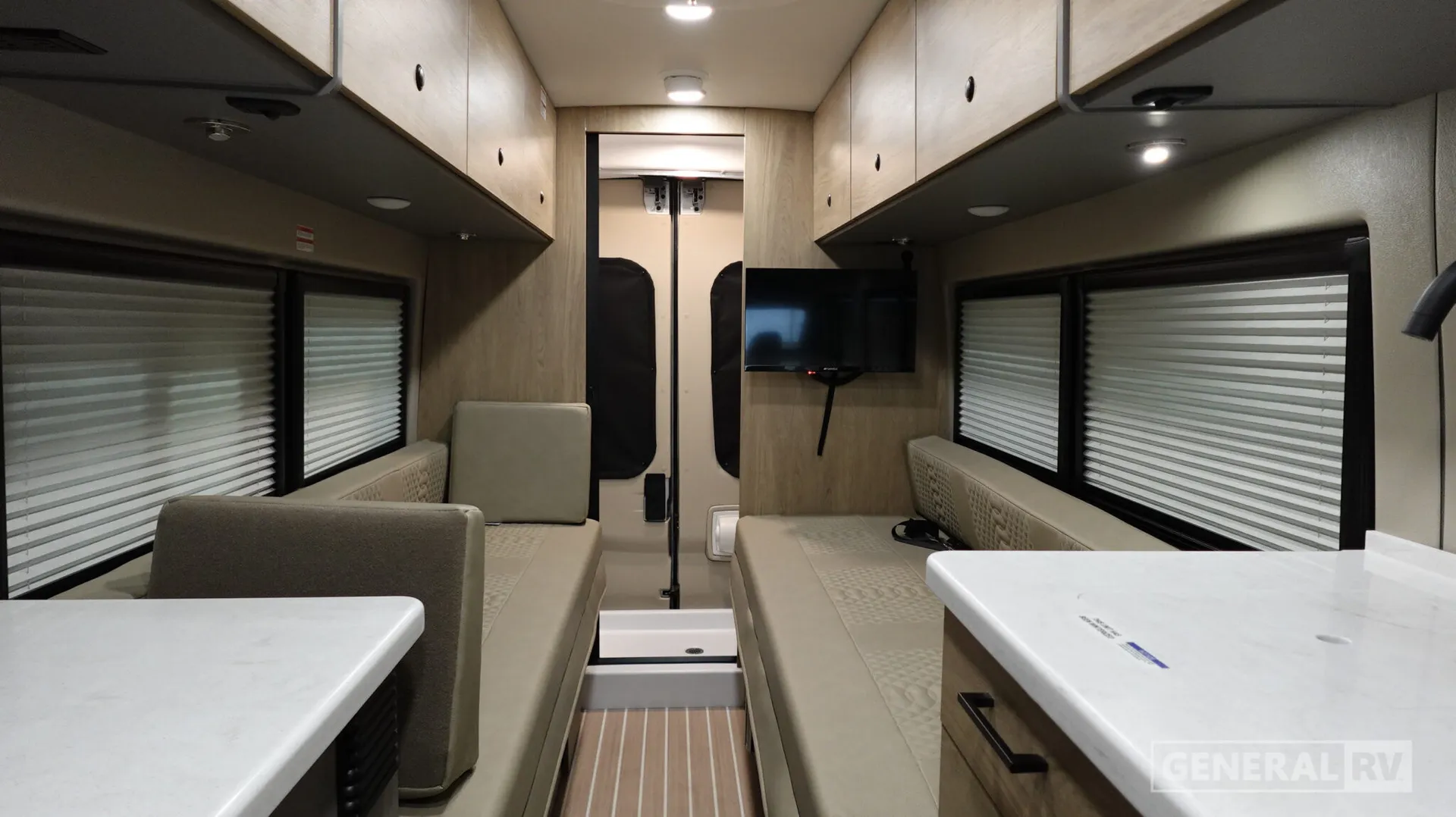 2027 Entegra Coach Expanse 21T - Photo 3