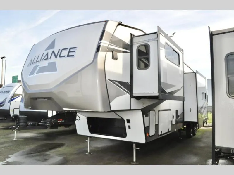 2023 Alliance RV Avenue 36BRM - Photo 3