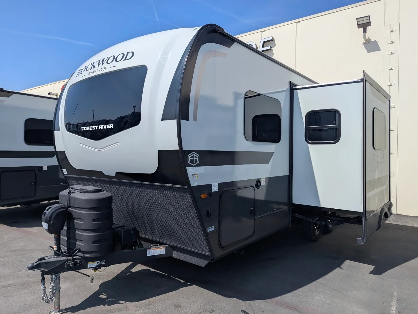 2026 Forest River Rockwood Mini Lite 2205S - Photo 4