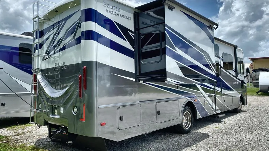 2024 Holiday Rambler Eclipse 32S - Photo 3