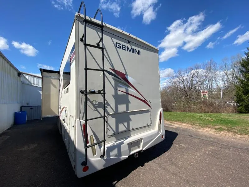 2019 Thor Motor Coach Gemini 24LP - Photo 4