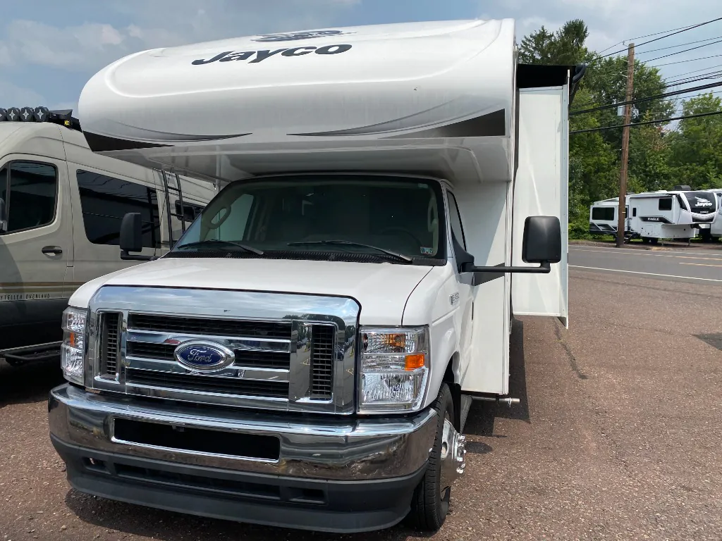 2022 Jayco Redhawk 31F - Photo 2