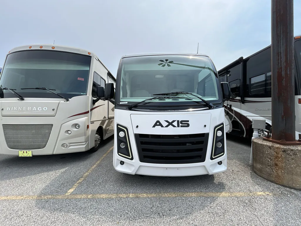 2025 Thor Motor Coach Axis 26.2, Photos photo 4