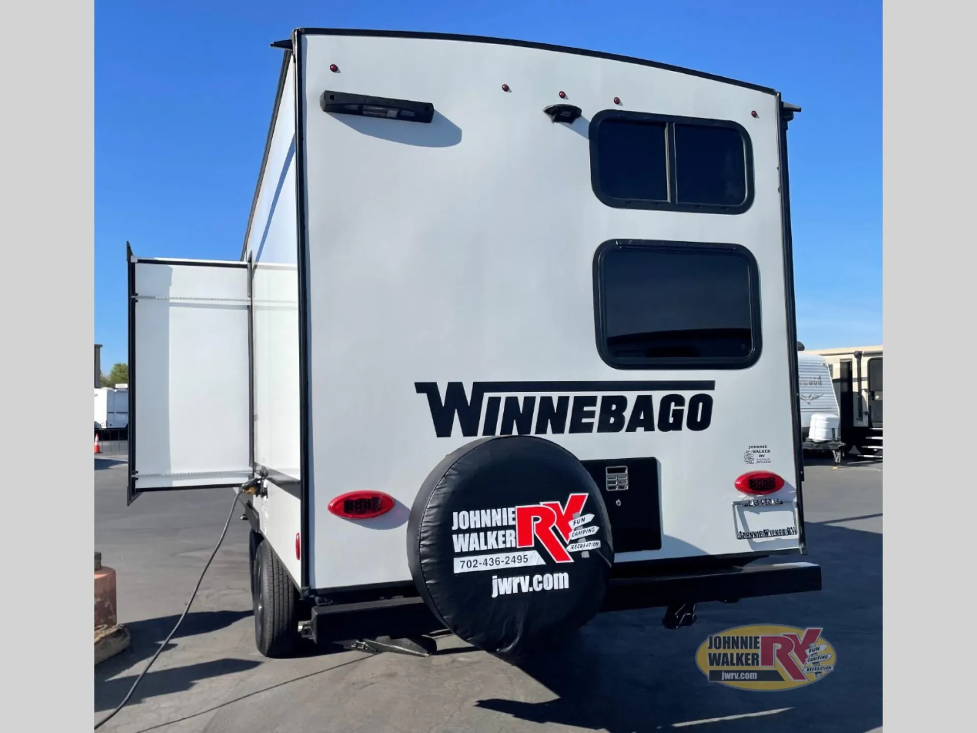 2025 Winnebago M-Series 2326MBBH - Photo 3