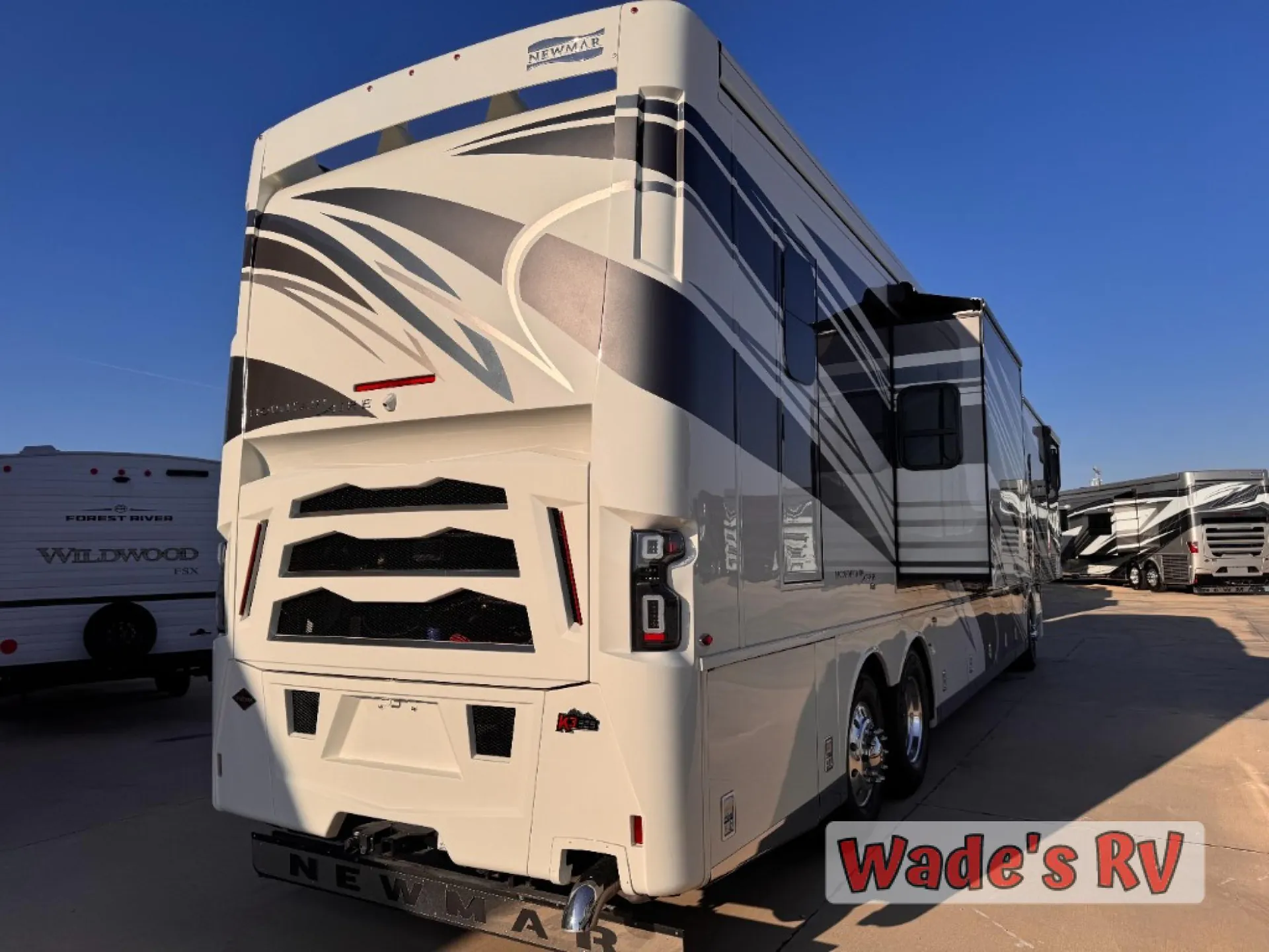 2027 Newmar Mountain Aire 4551 - Photo 4