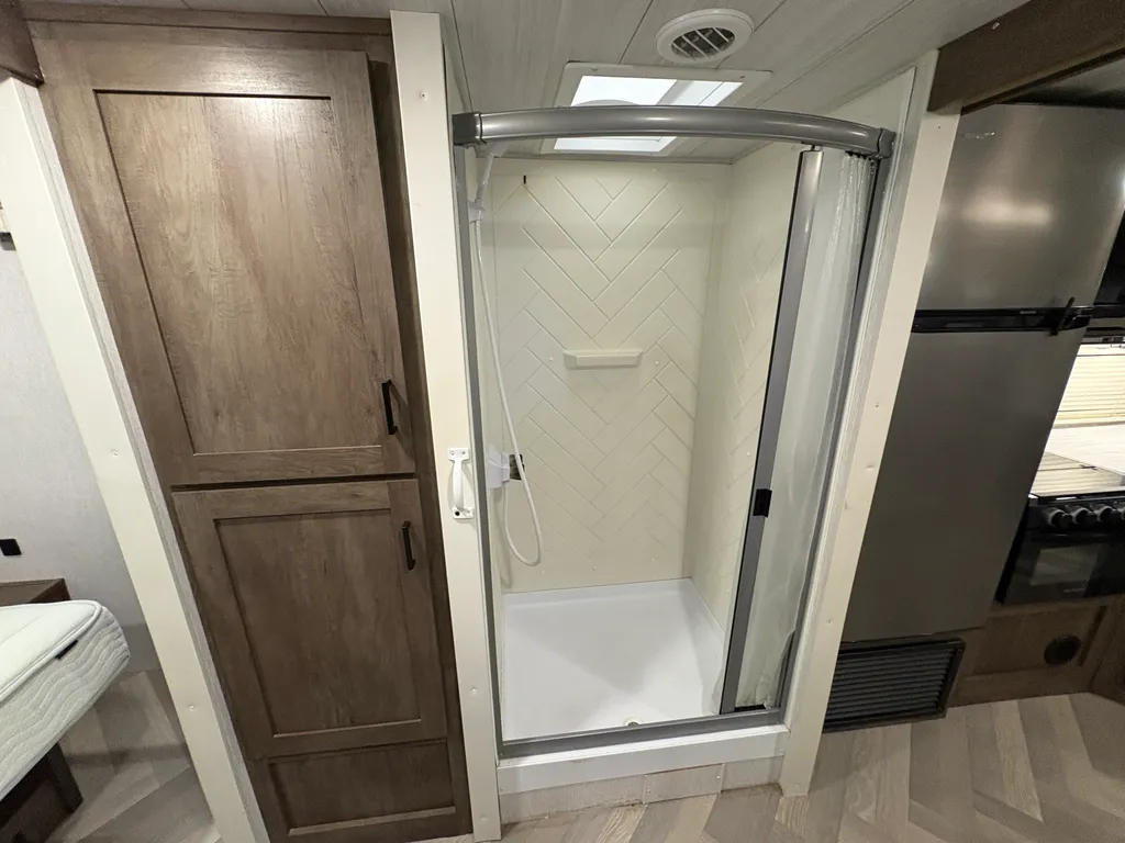 2022 Forest River Salem Cruise Lite 24RLXL, Photos photo 22