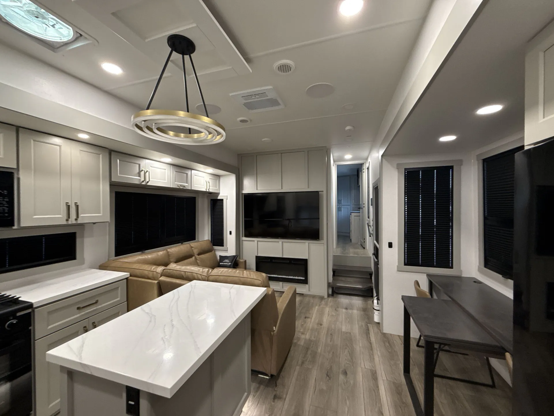 2024 Brinkley Model G 3950 - Photo 4
