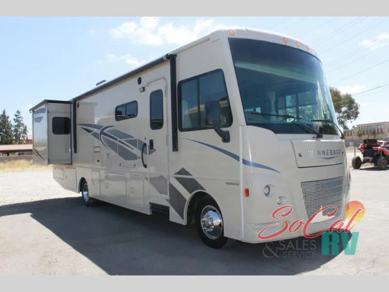 2018 Winnebago Vista 32YE - Main photo