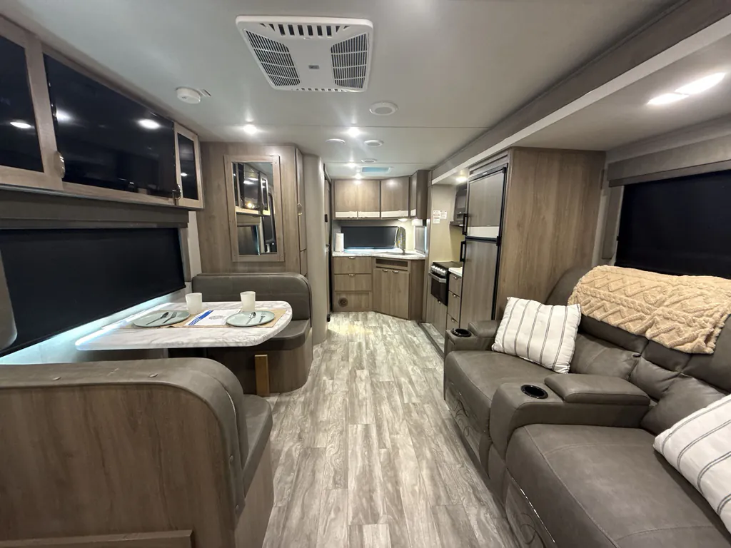 2021 Grand Design Imagine XLS 22MLE, Photos photo 2