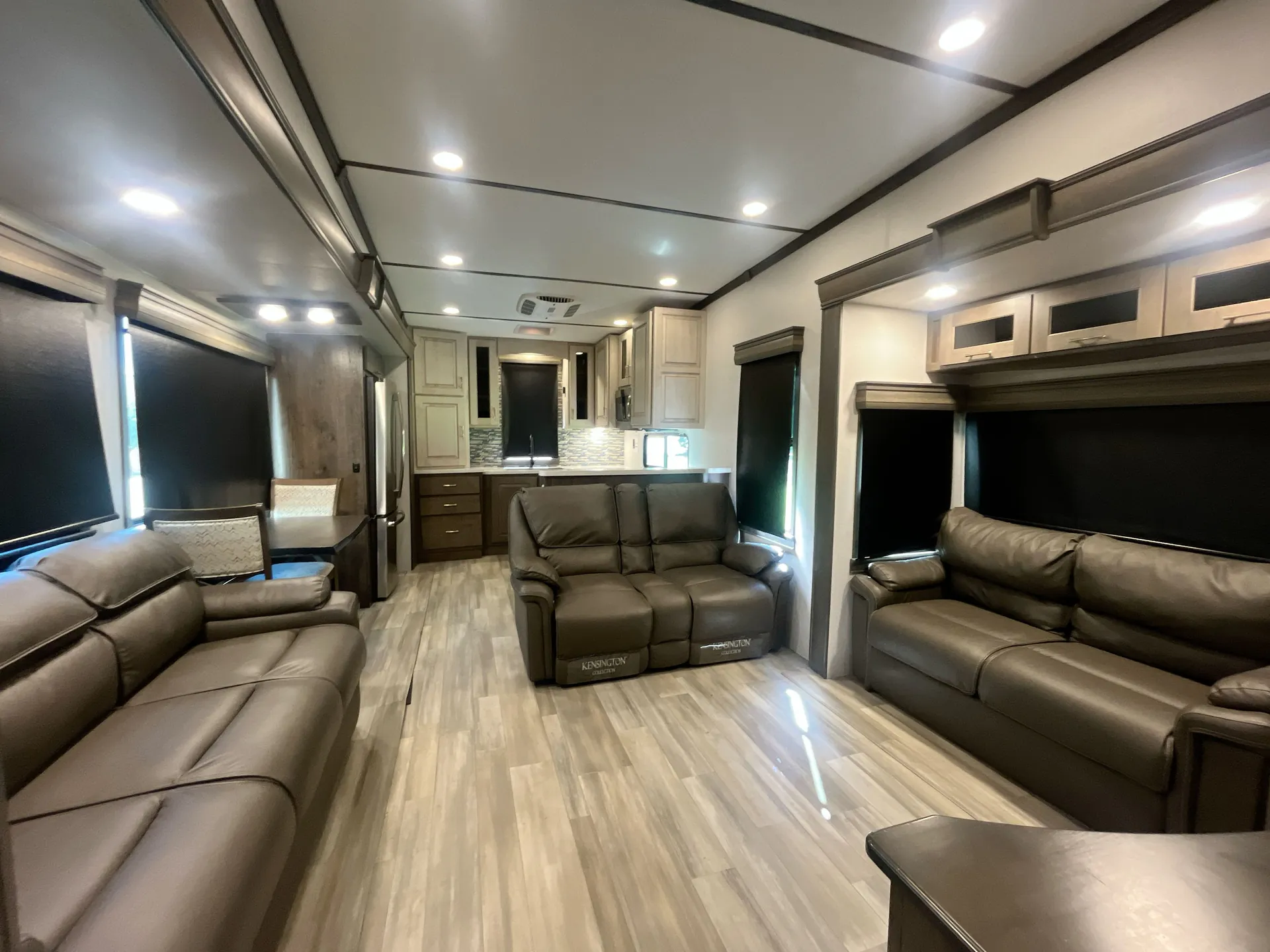 2021 Alliance RV Paradigm 372RK — living area main