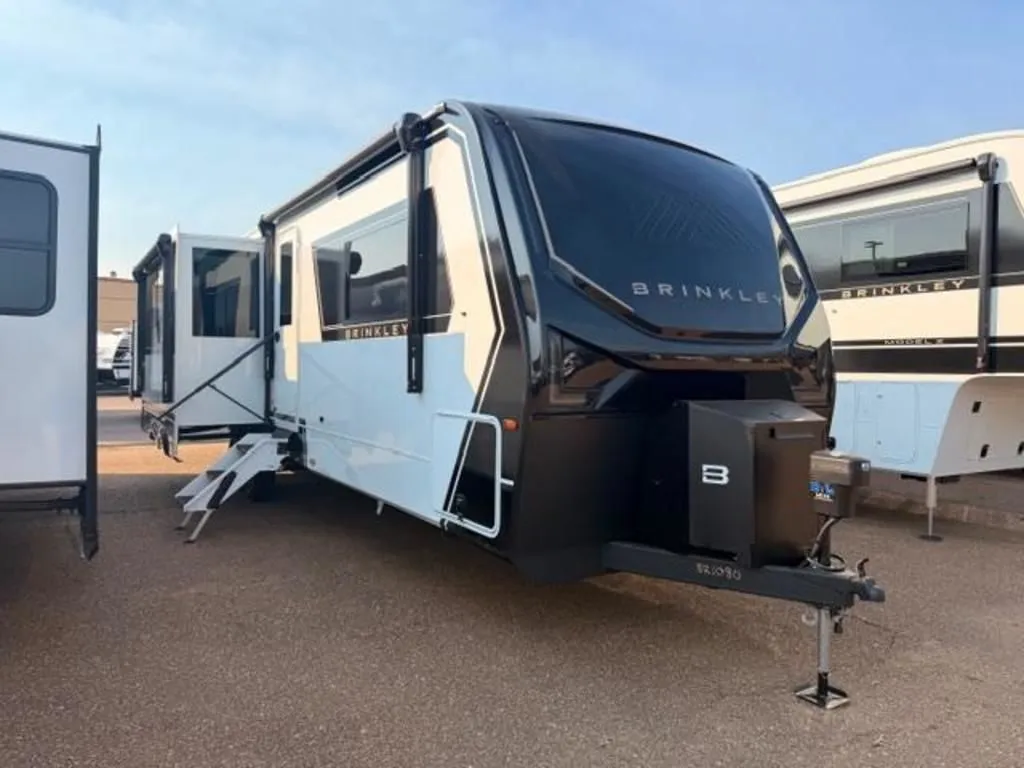 2027 Brinkley 280 - Photo 3