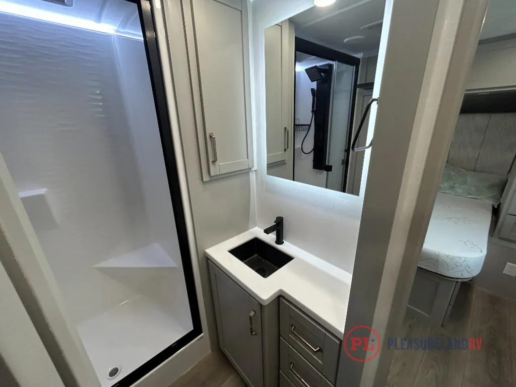 2026 Brinkley Model Z AIR 297, Photos photo 13